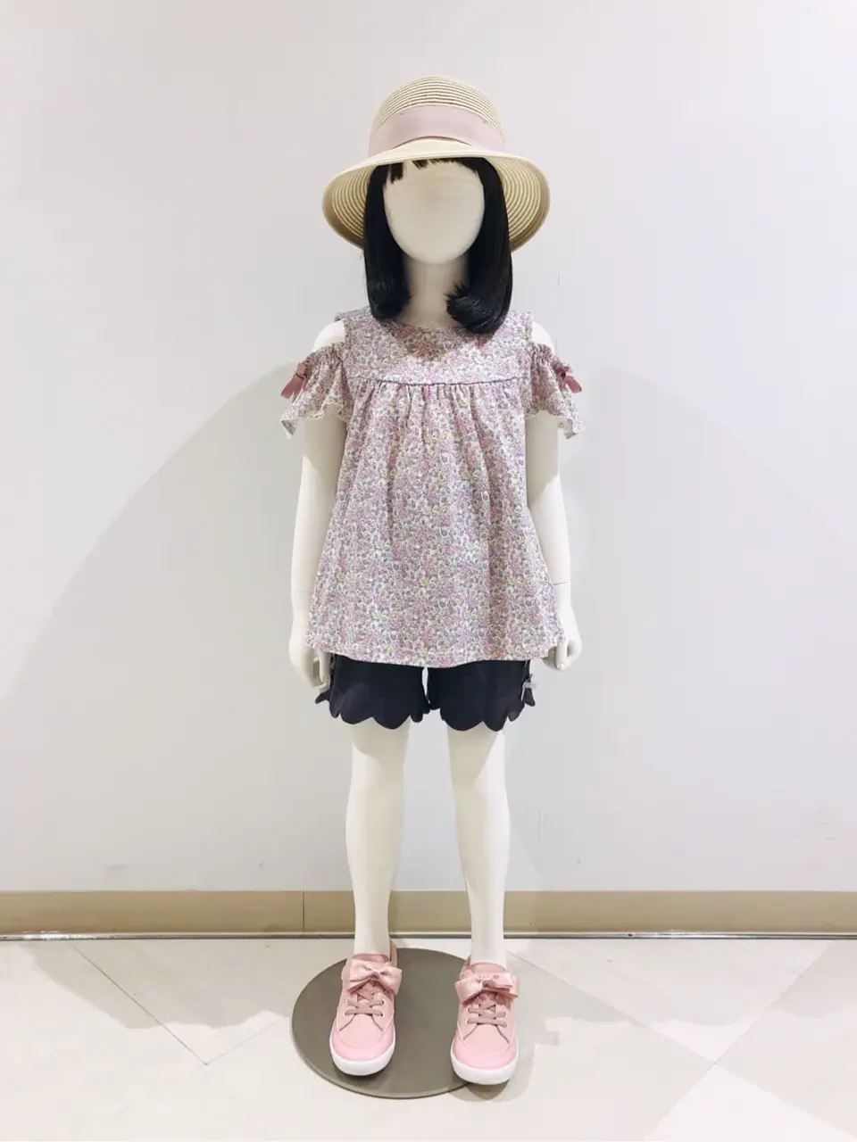 ANY 田口 コーディネート画像