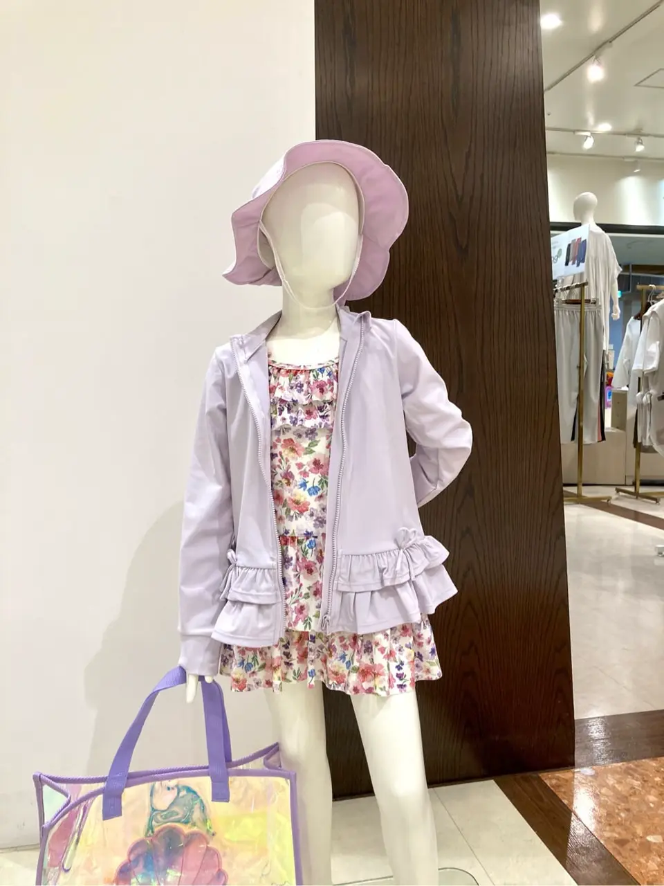 ANY 杉原 コーディネート画像