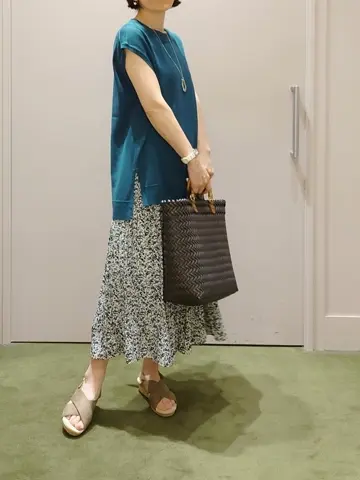 ANY 吉田 コーディネート画像