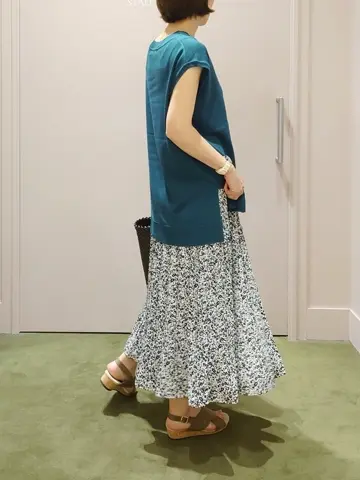 ANY 吉田 コーディネート画像