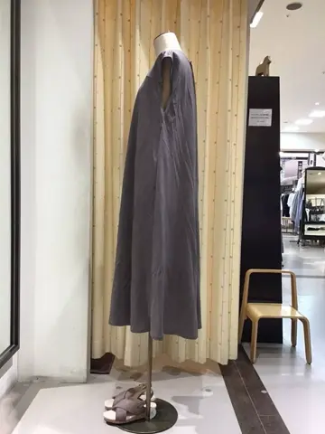 ANY 林 コーディネート画像