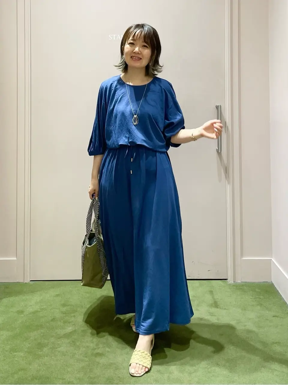 ANY フジコ コーディネート画像