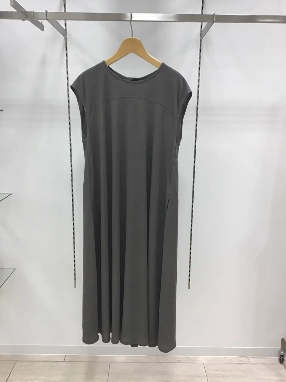 ANY 内田 コーディネート画像