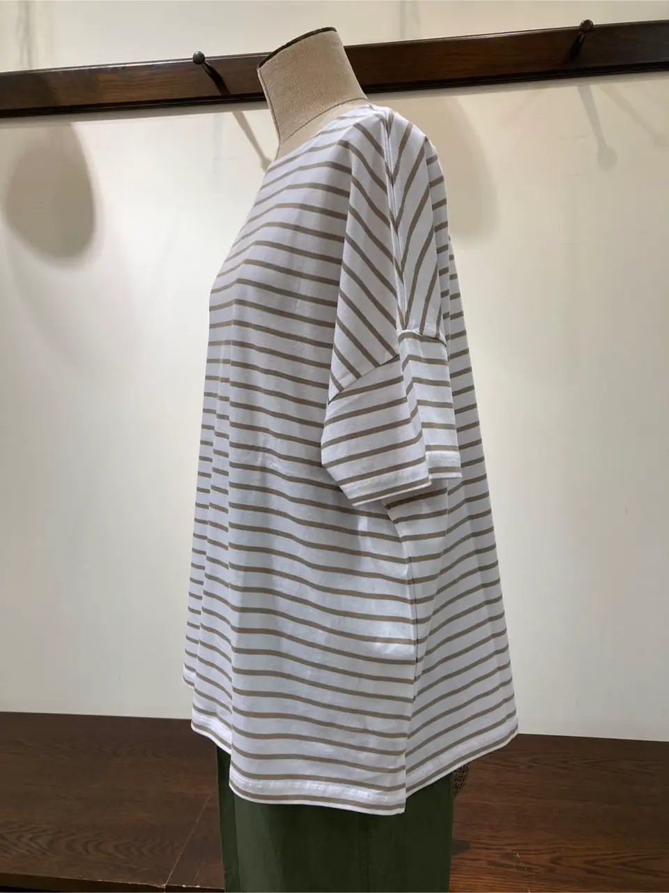 ANY 鈴木 コーディネート画像