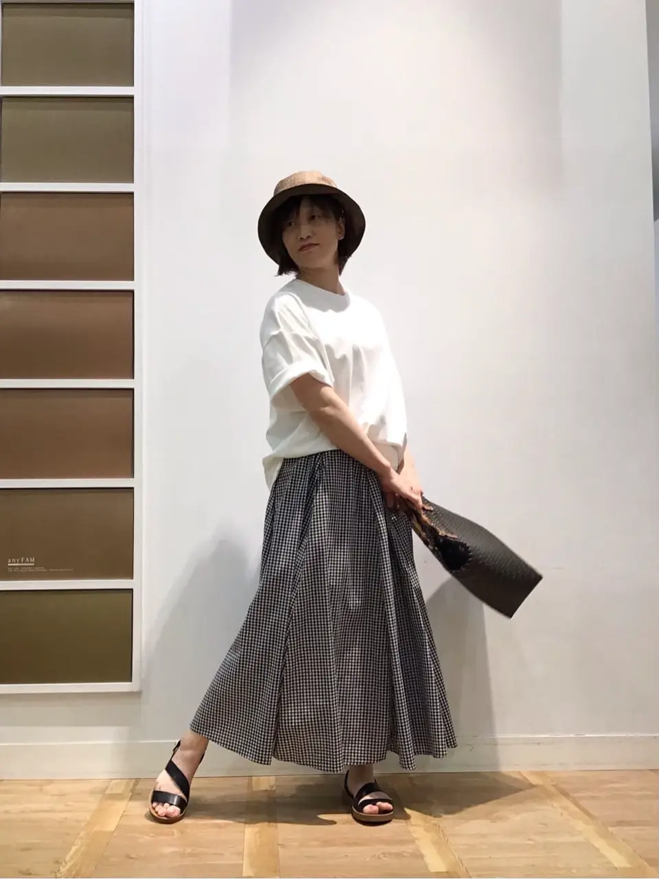 ANY 高橋郁子 コーディネート画像