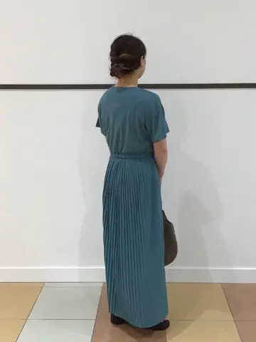 ANY 深田 コーディネート画像