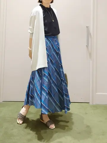 ANY 吉田 コーディネート画像