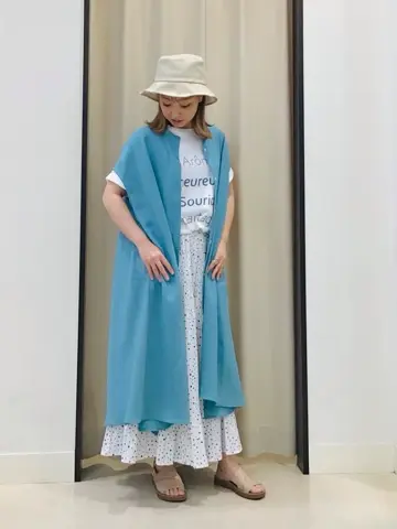 ANY 伊藤 コーディネート画像