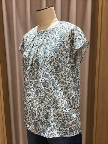 ANY 浅岡 コーディネート画像