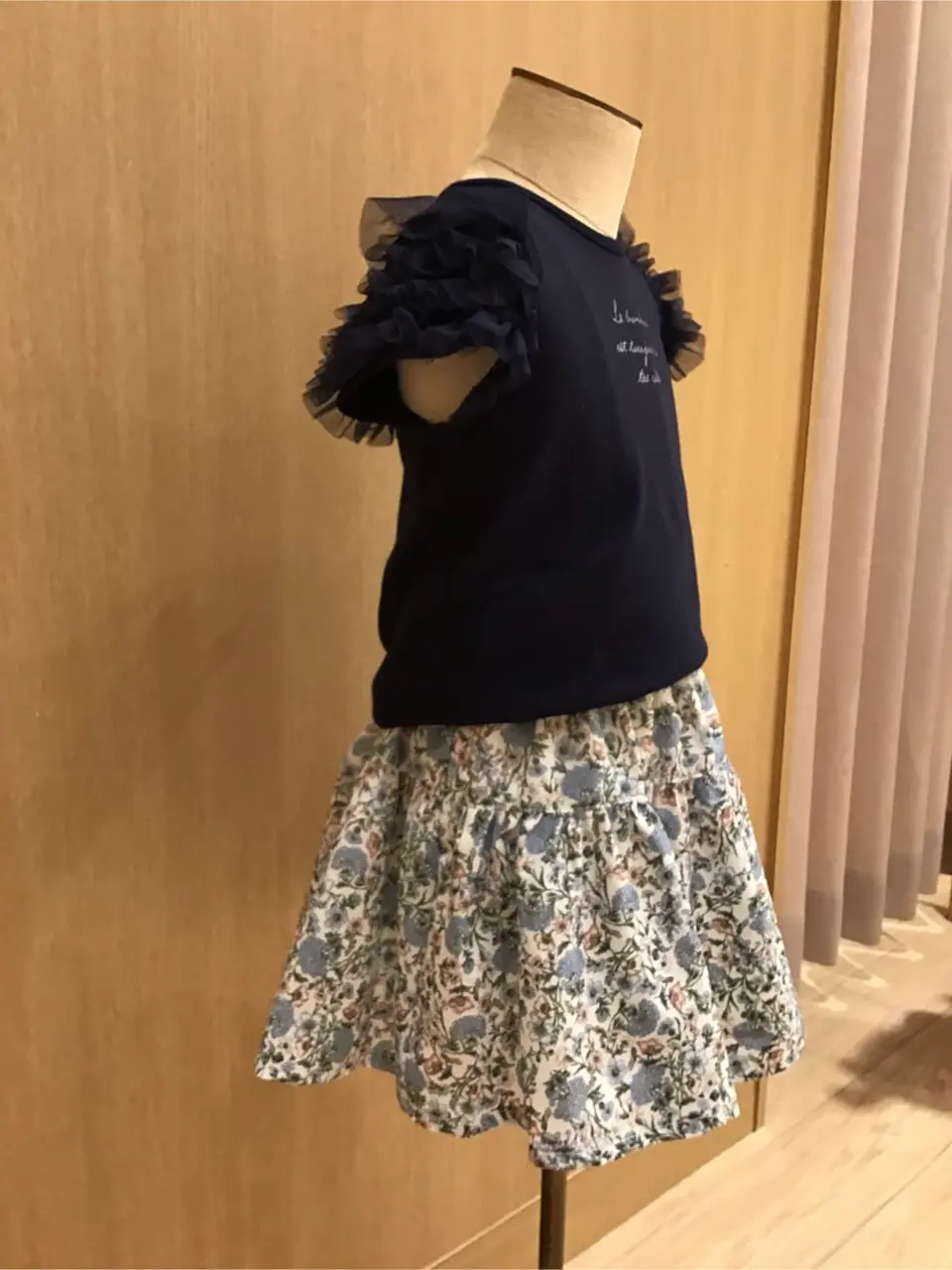 ANY 浅岡 コーディネート画像