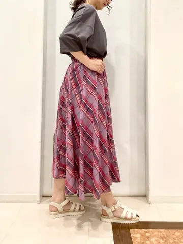 ANY 横田 コーディネート画像