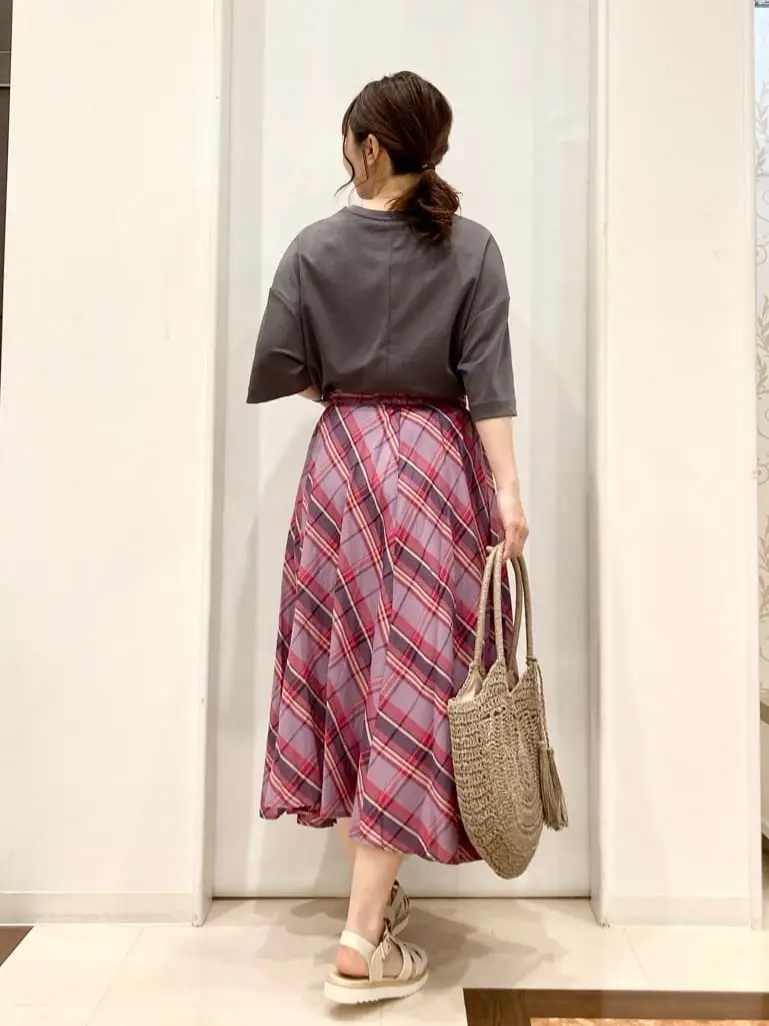 ANY 横田 コーディネート画像