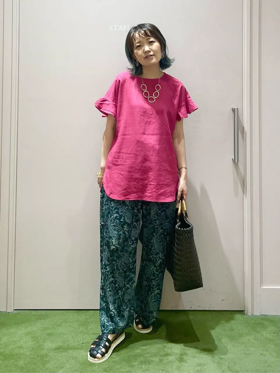 ANY フジコ コーディネート画像