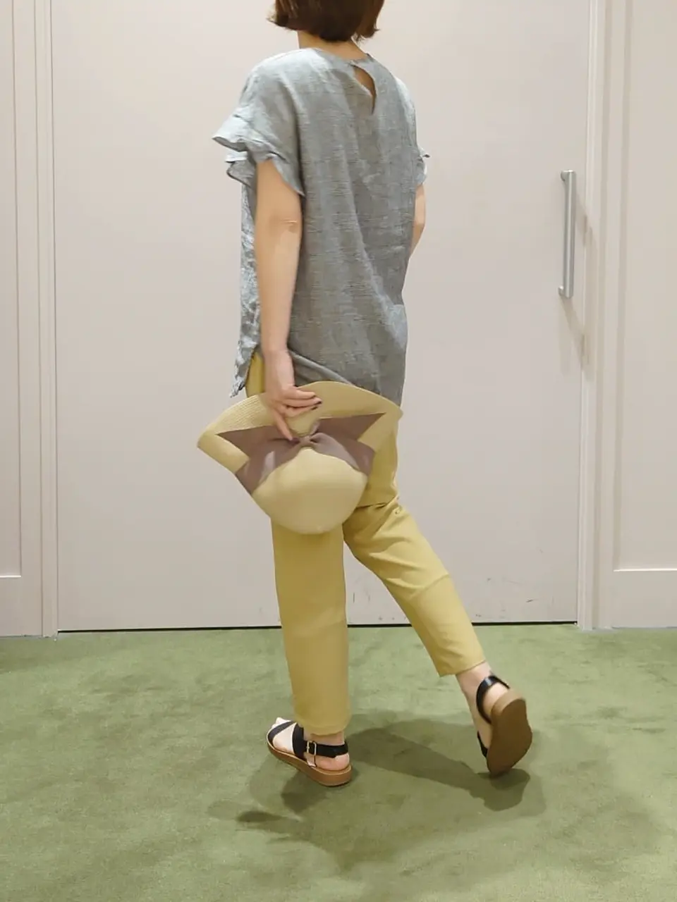 ANY 吉田 コーディネート画像