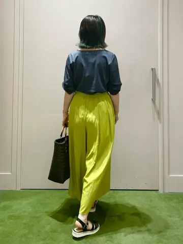 ANY フジコ コーディネート画像