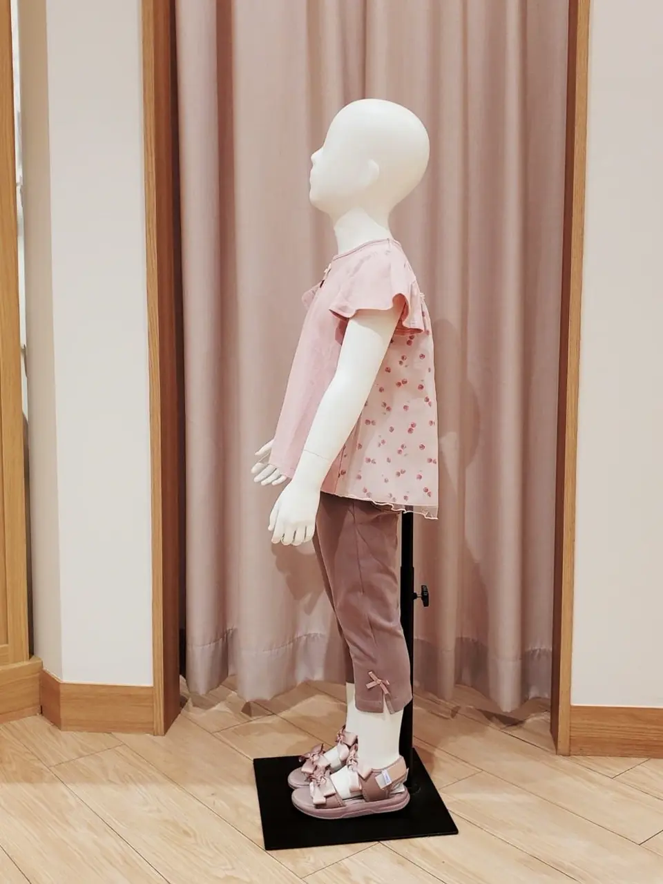 ANY 奥原 コーディネート画像