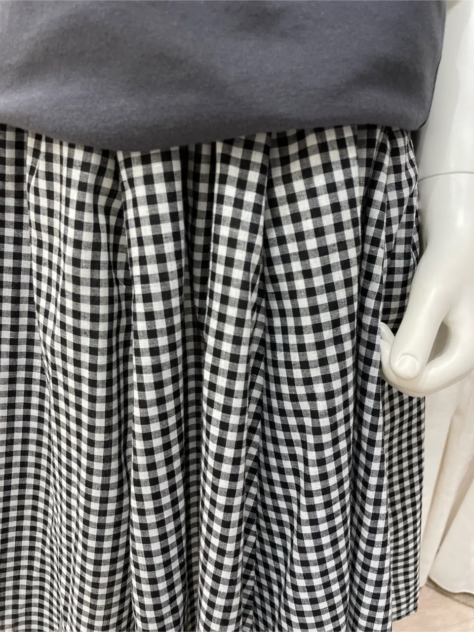 ANY 岡田 コーディネート画像