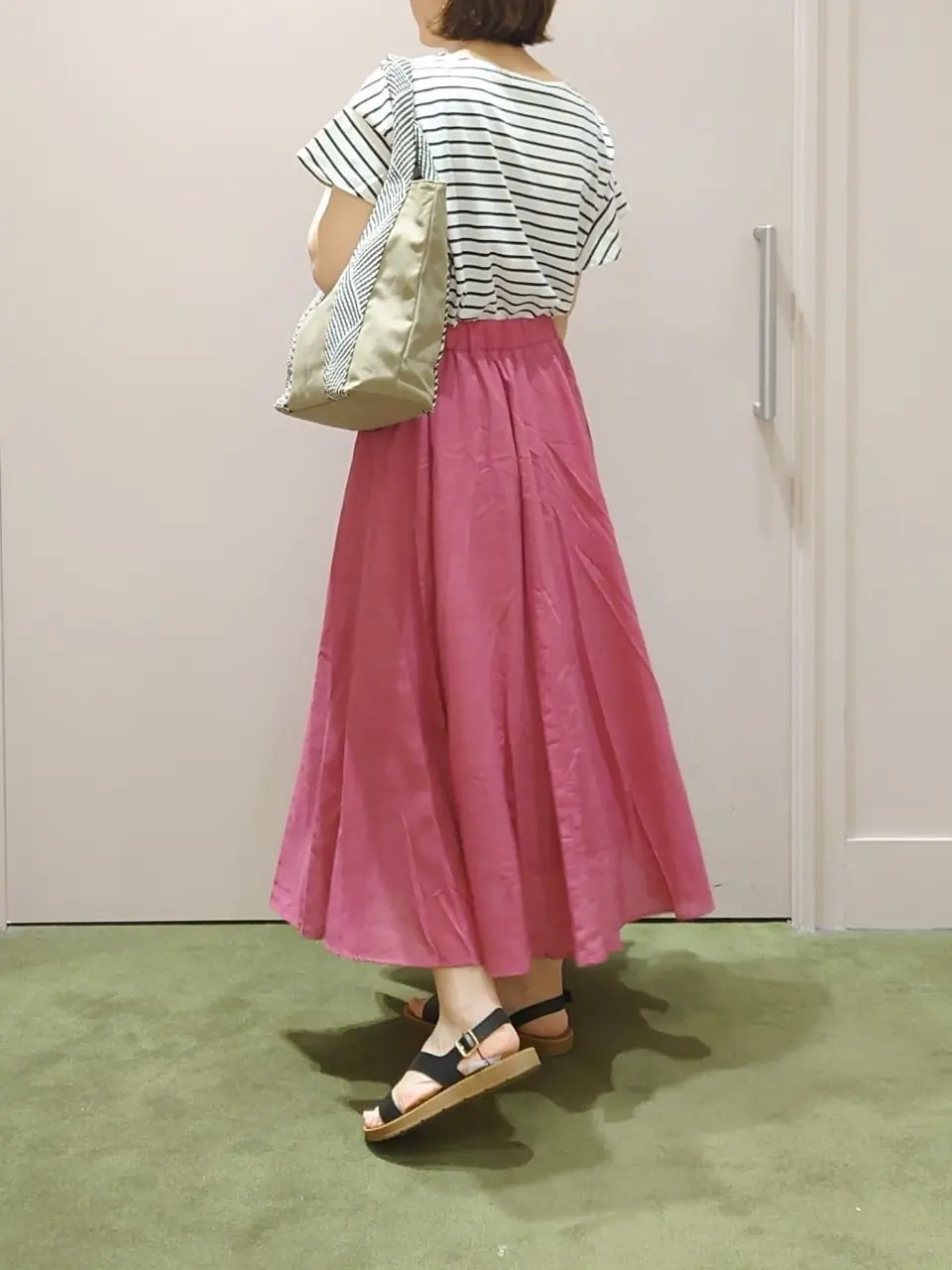 ANY 吉田 コーディネート画像