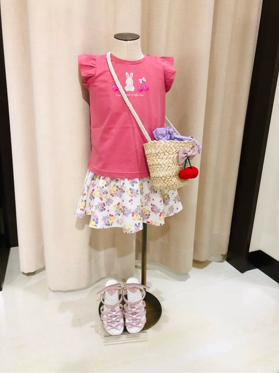  ISHII コーディネート画像