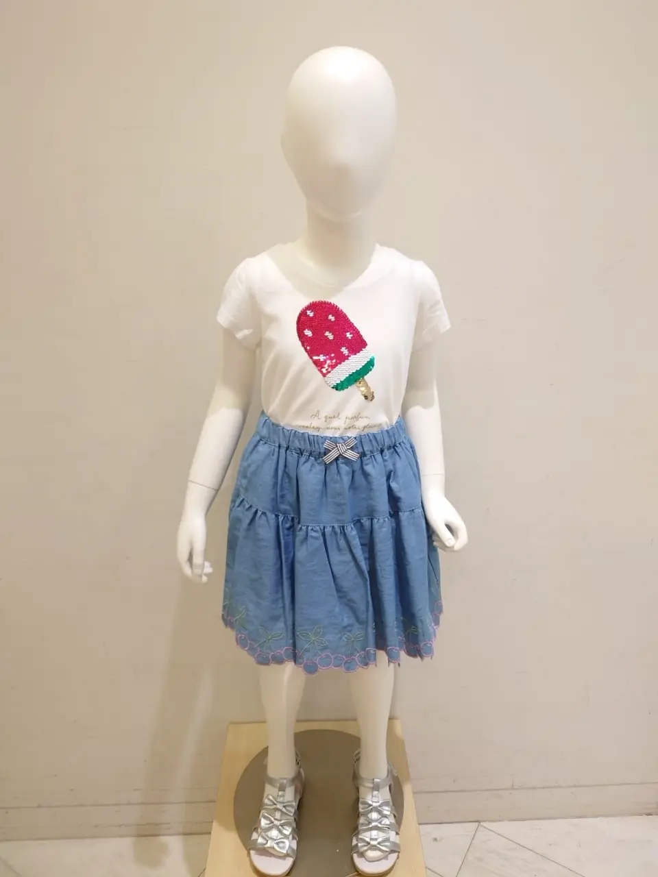 ANY スタッフ コーディネート画像