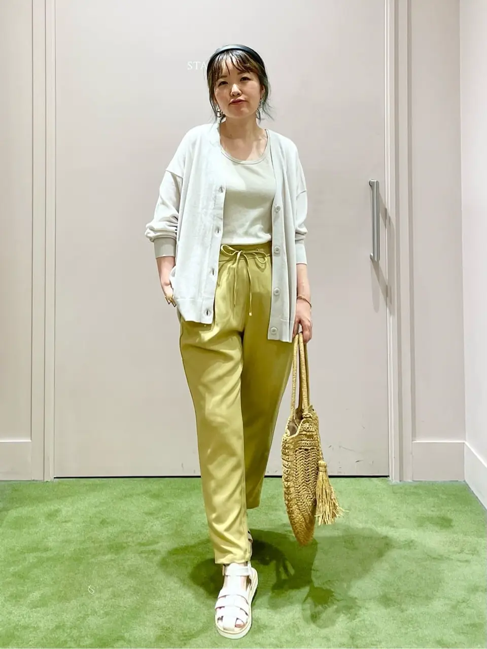 ANY フジコ コーディネート画像