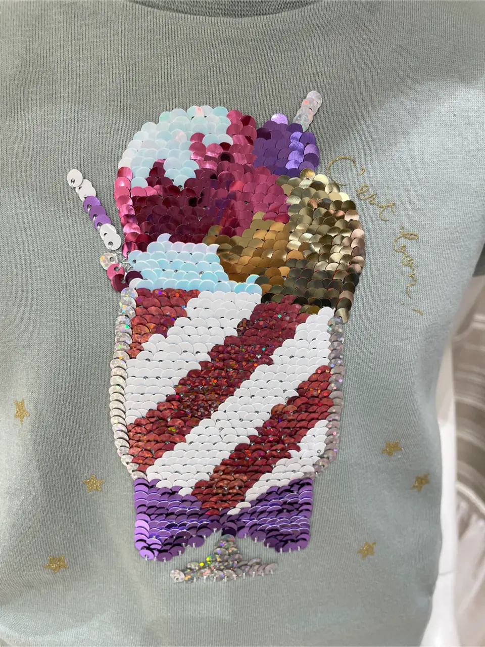 ANY 岡田 コーディネート画像