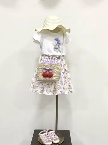 ANY 佐々木 コーディネート画像