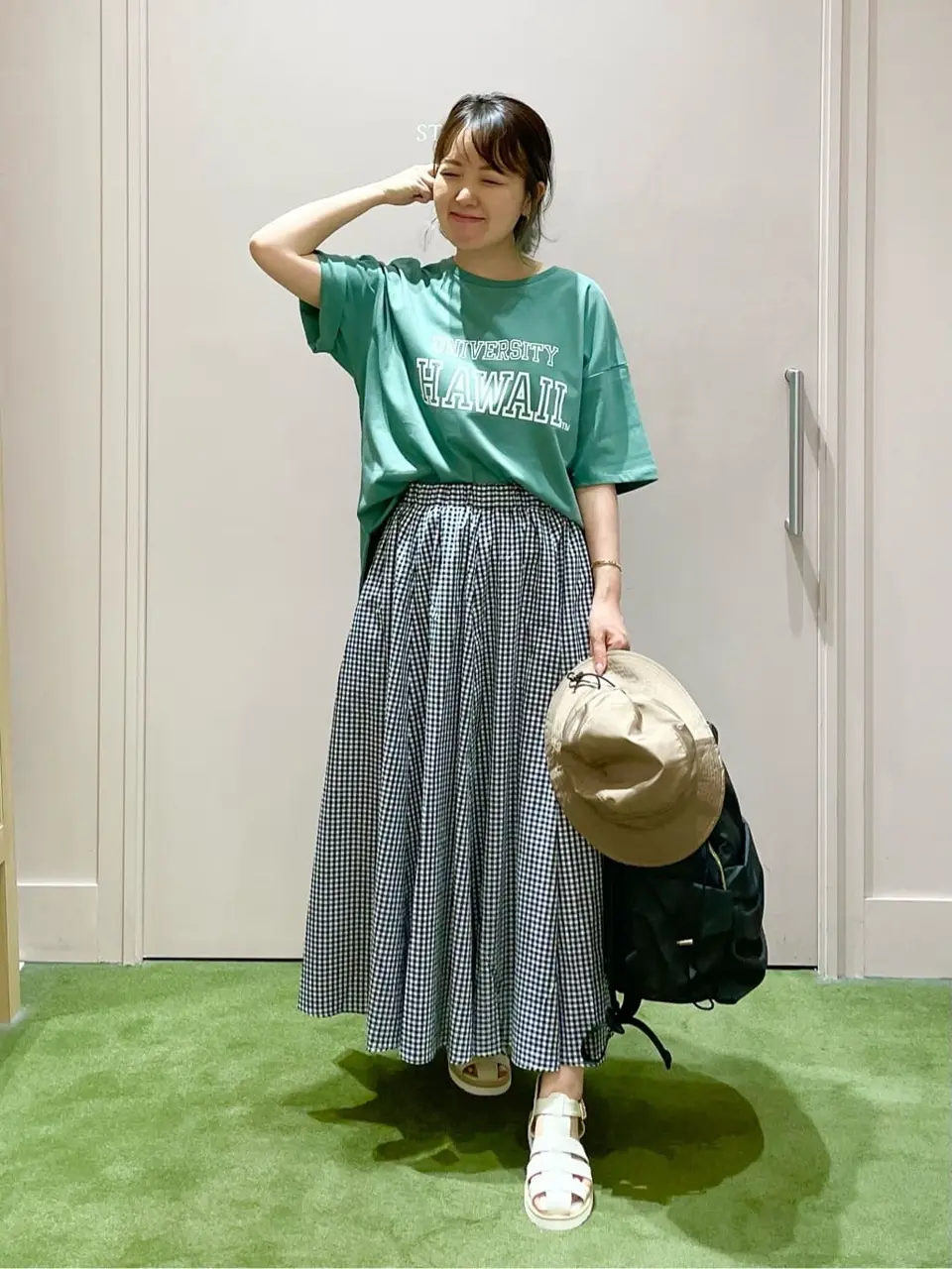 ANY フジコ コーディネート画像