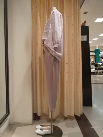 ANY 林 コーディネート画像