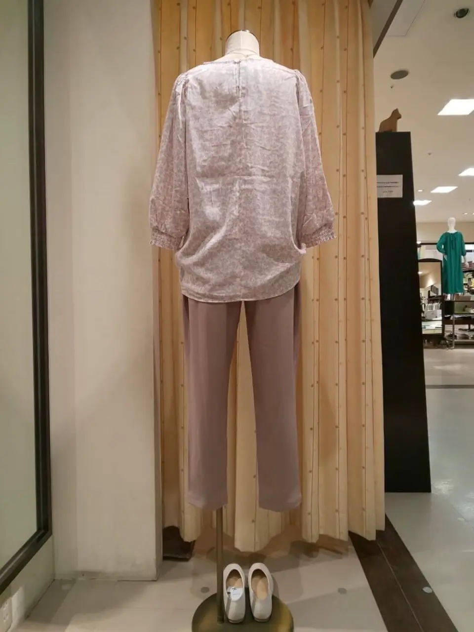 ANY 林 コーディネート画像