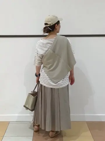 ANY 深田 コーディネート画像