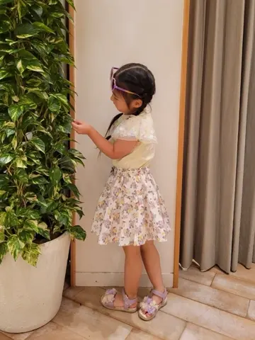 ANY 西村 コーディネート画像