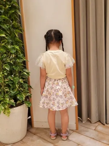 ANY 西村 コーディネート画像