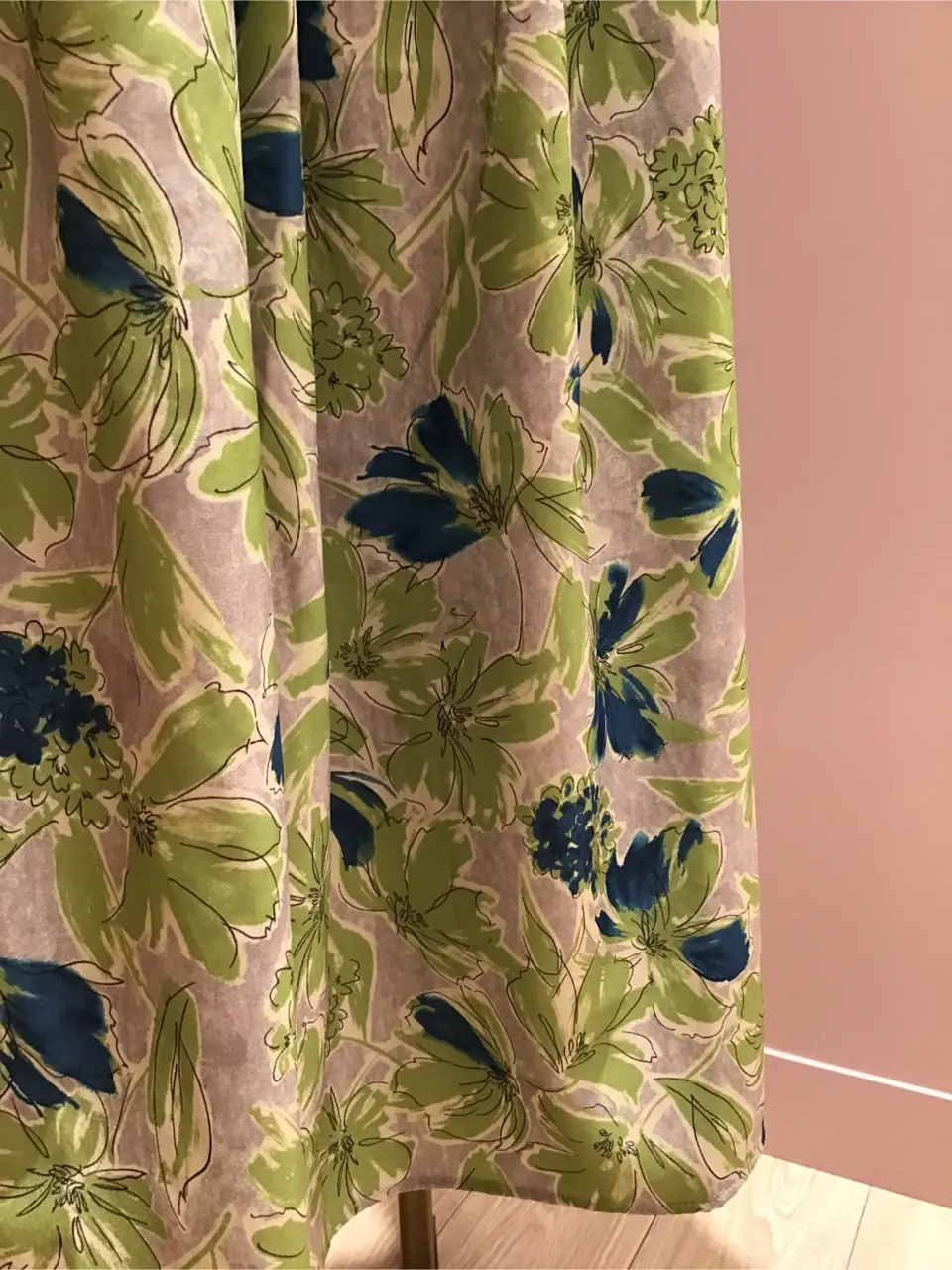 ANY 浅岡 コーディネート画像