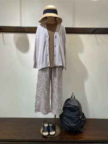 ANY 鈴木 コーディネート画像