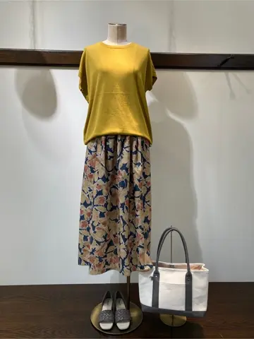 ANY 鈴木 コーディネート画像