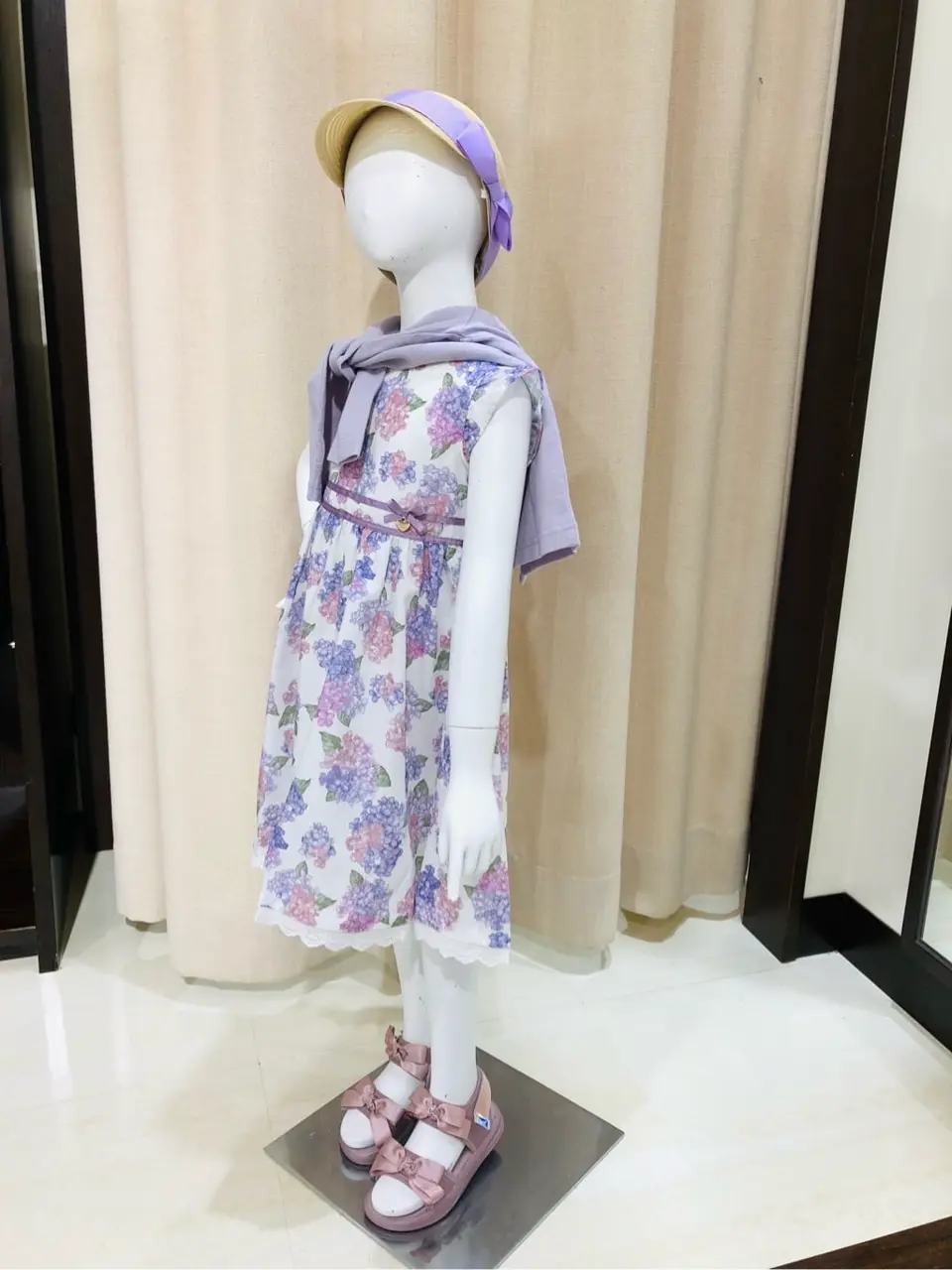  ISHII コーディネート画像