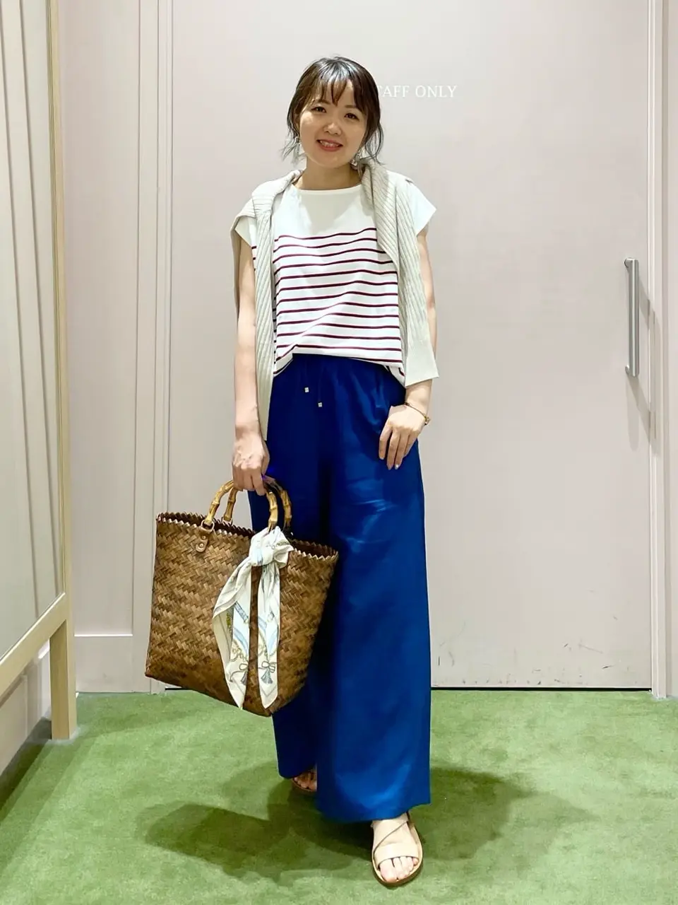 ANY フジコ コーディネート画像