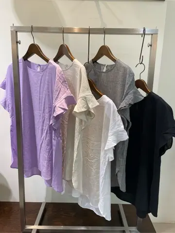 ANY 明吉 コーディネート画像