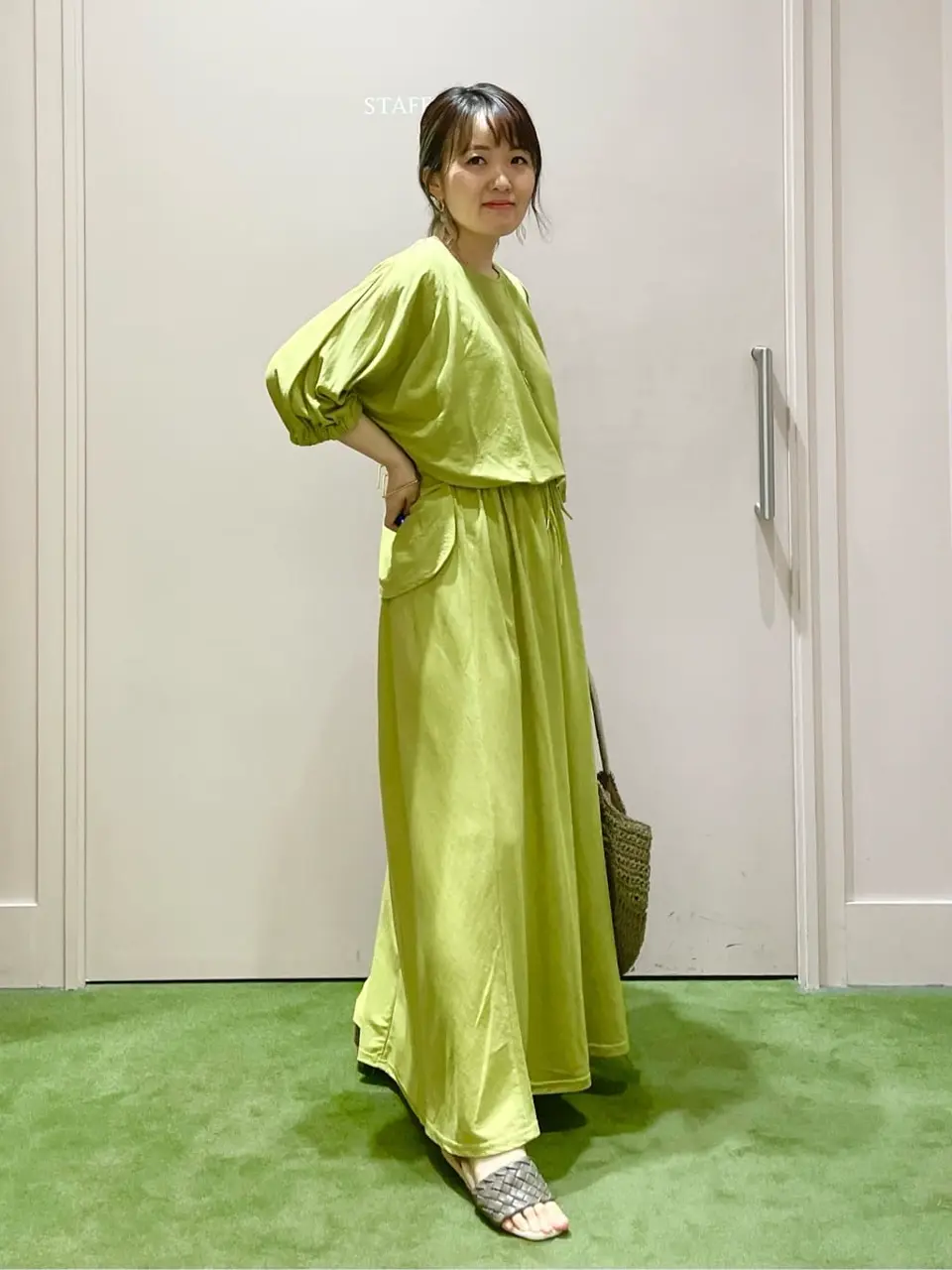 ANY フジコ コーディネート画像