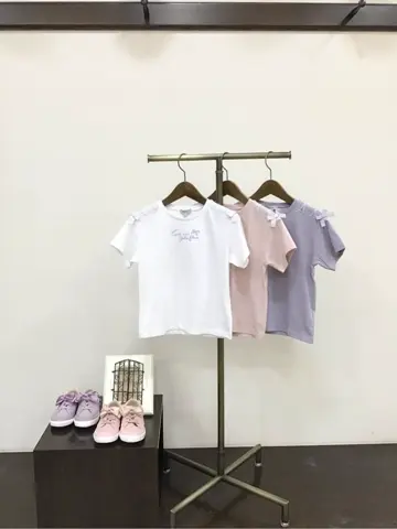 ANY 佐々木 コーディネート画像