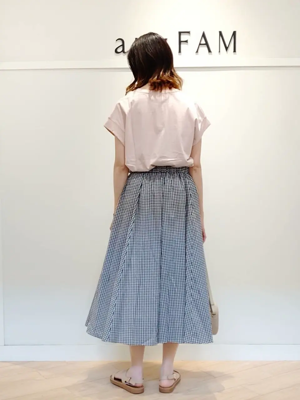 ANY スタッフ コーディネート画像