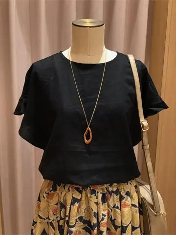 ANY 浅岡 コーディネート画像