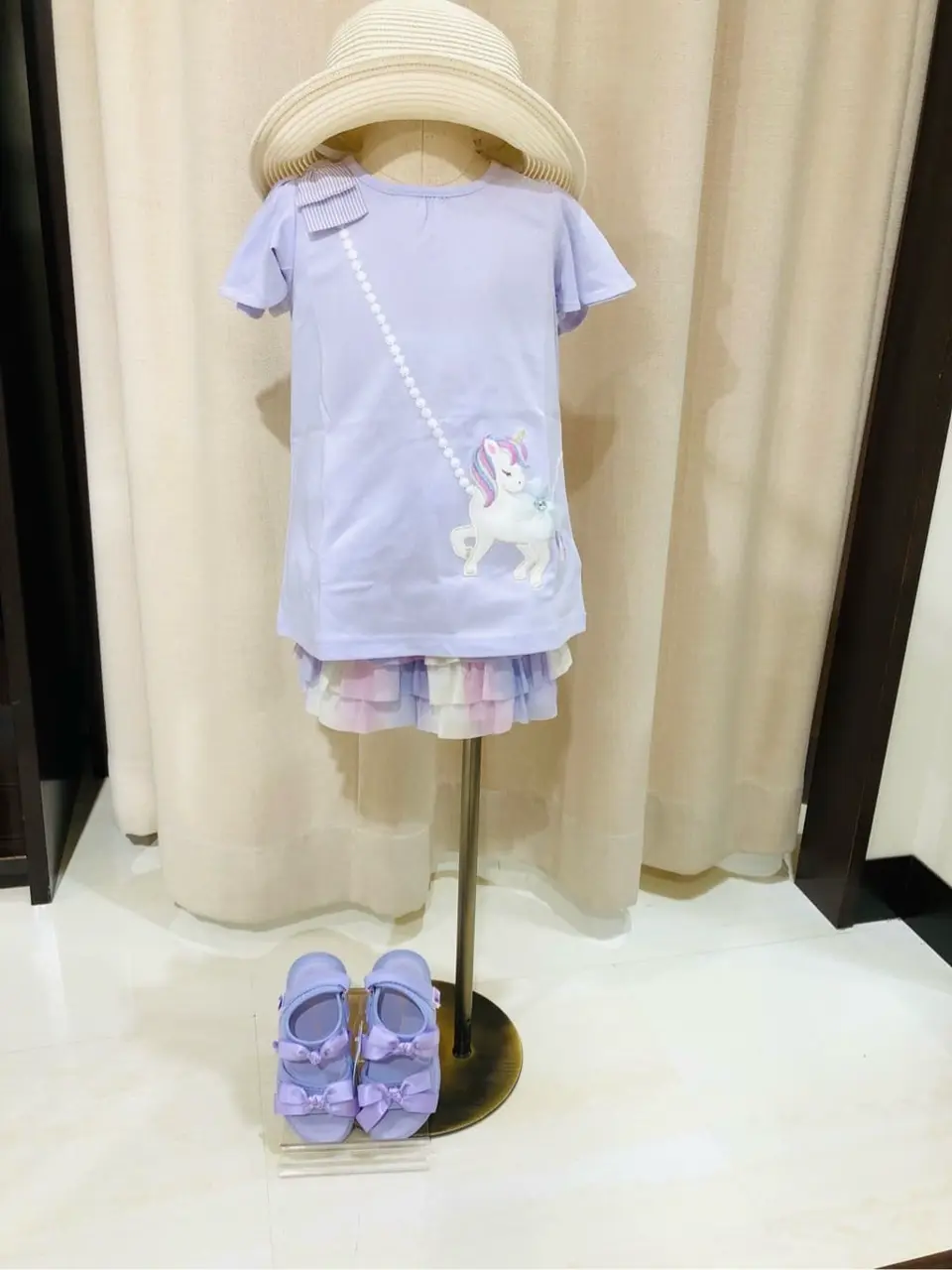  ISHII コーディネート画像