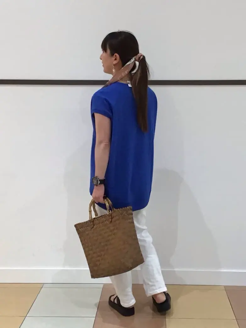 ANY 深田 コーディネート画像