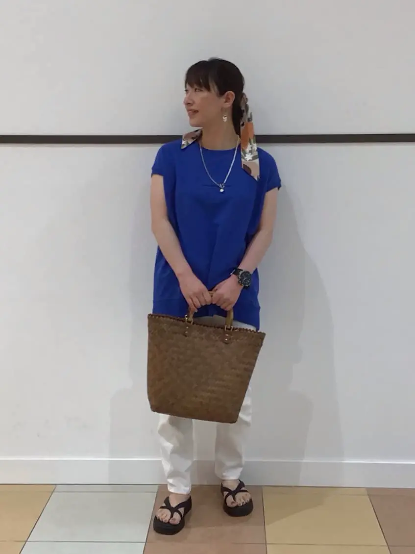 ANY 深田 コーディネート画像