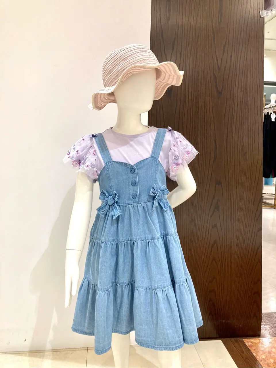 ANY 杉原 コーディネート画像