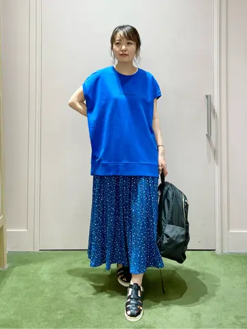 ANY フジコ コーディネート画像