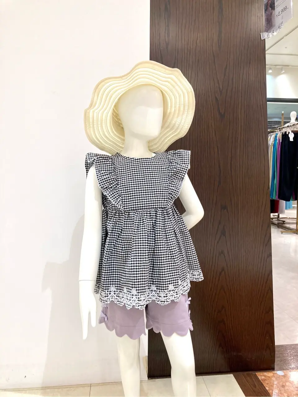 ANY 杉原 コーディネート画像