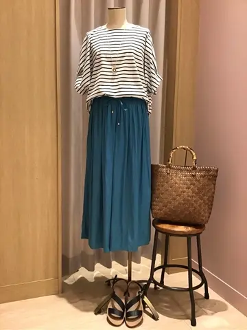 ANY 浅岡 コーディネート画像